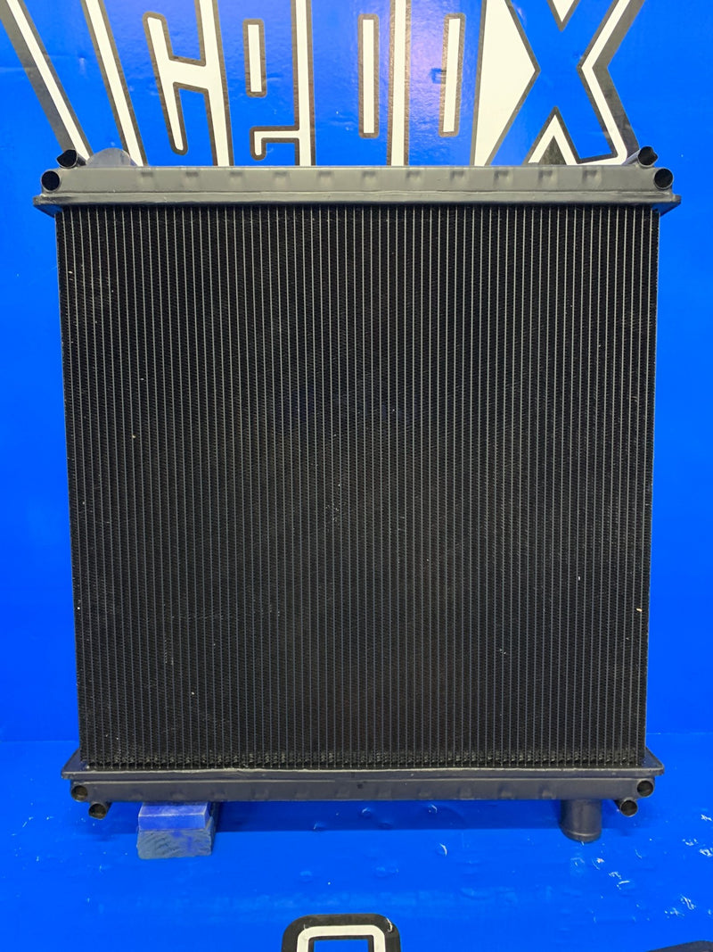 Load image into Gallery viewer, Ford F600, F700, F800 Radiator # 600028 - Radiator Supply House
