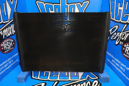 Ford LT7500, LT8500, Radiator