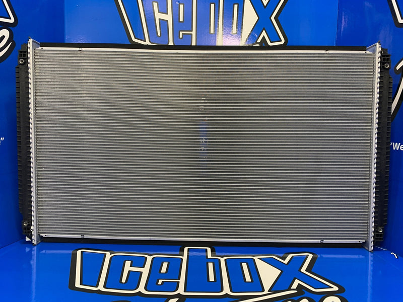 Load image into Gallery viewer, Freightliner Argosy COE Radiator # 601069 - Radiator Supply House
