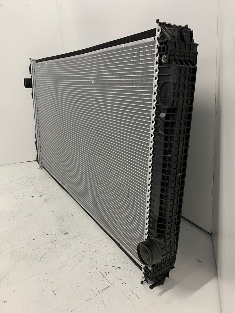 601592 Radiator Freightliner Argosy COE Radiator # 601069 – Radiator Supply House