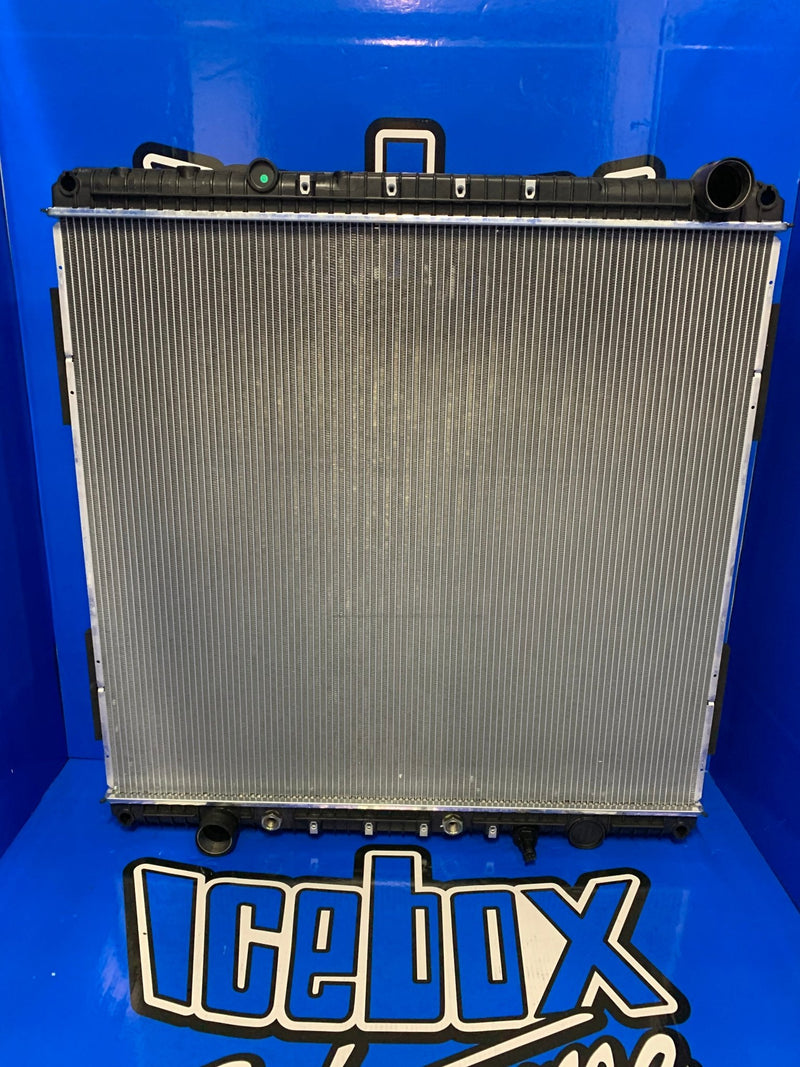 Load image into Gallery viewer, Freightliner Cascadia Radiator # 601166 - Radiator Supply House
