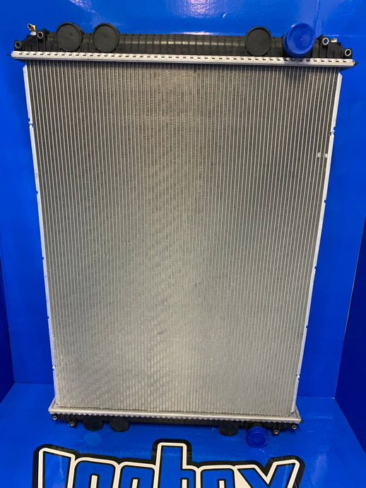 Freightliner Century, FLD 120, Columbia M2 Radiator 