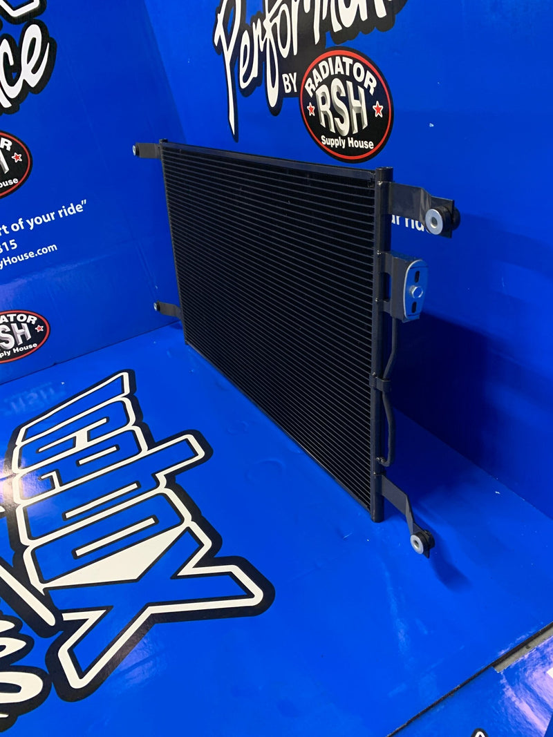 A/C Condenser For Freightliner Century Class & Columbia 120 - Aluminum, OE# BHT79465, BHT73002 - CM Compressor
