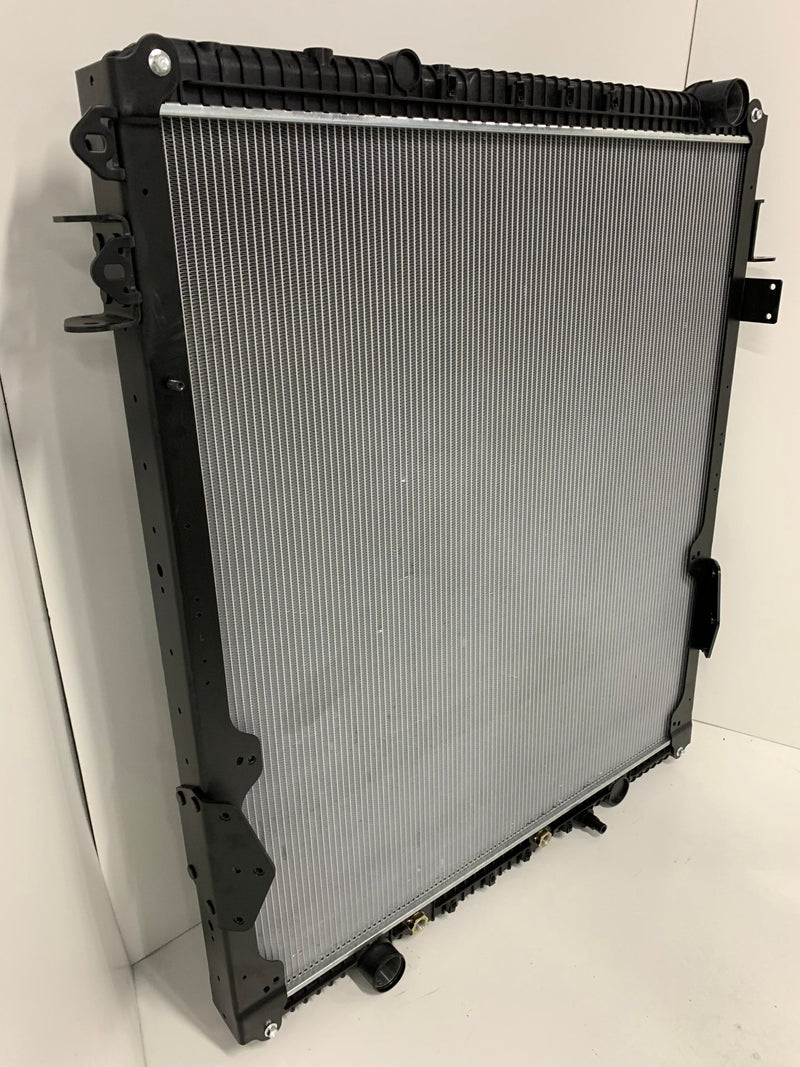 Load image into Gallery viewer, Freightliner Radiator # 601122 - Radiator Supply House
