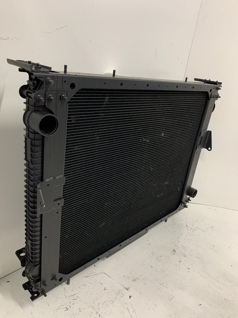 Load image into Gallery viewer, Freightliner Radiator # 601159 - Radiator Supply House
