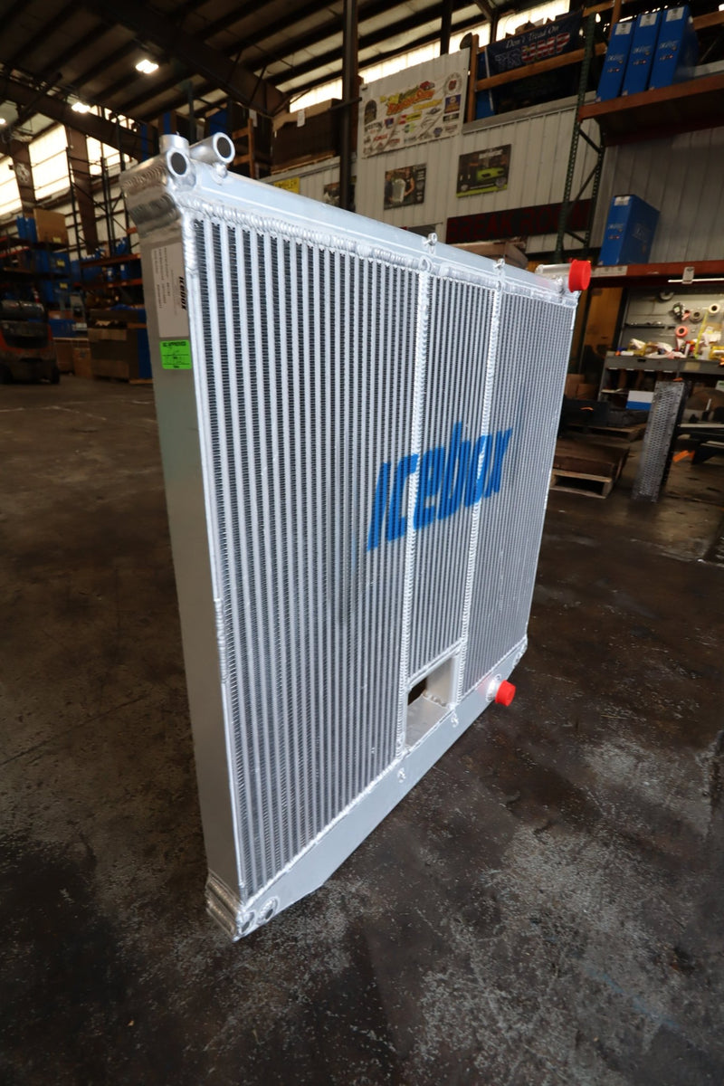 Load image into Gallery viewer, Freightliner Radiator # 601183 - Radiator Supply House
