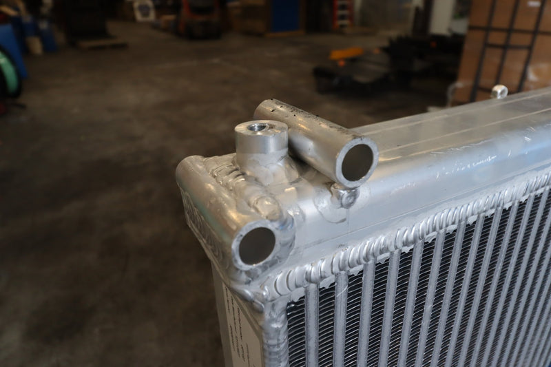 Load image into Gallery viewer, Freightliner Radiator # 601183 - Radiator Supply House
