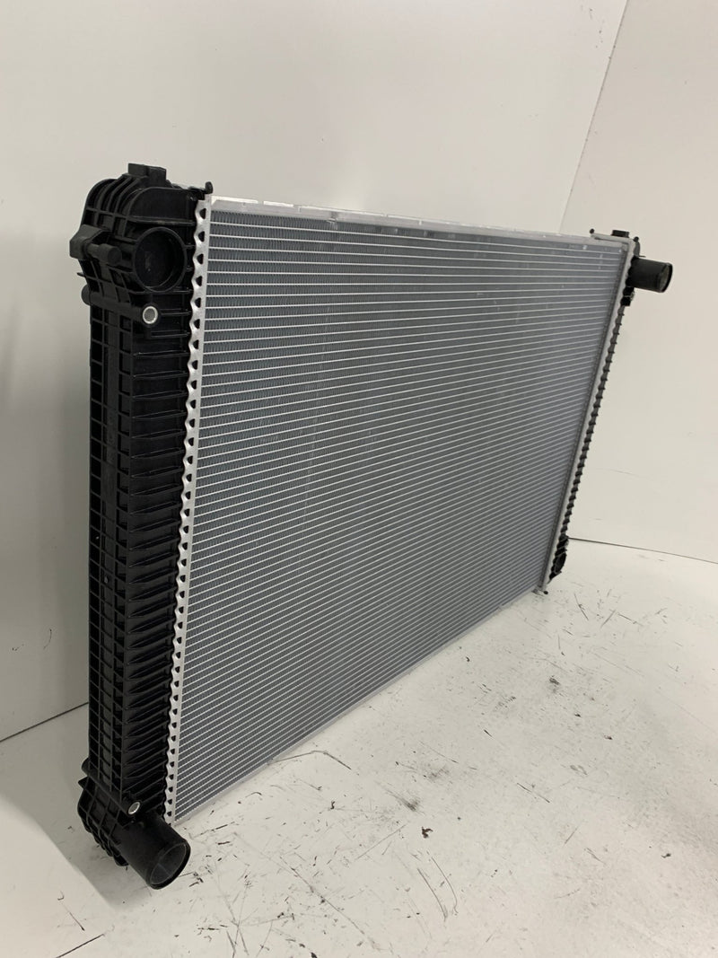 Load image into Gallery viewer, Freightliner Radiator # 601209 - Radiator Supply House
