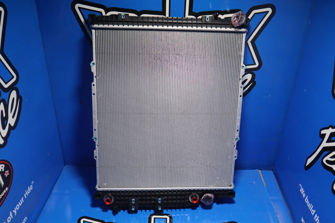 Freightliner Radiator 