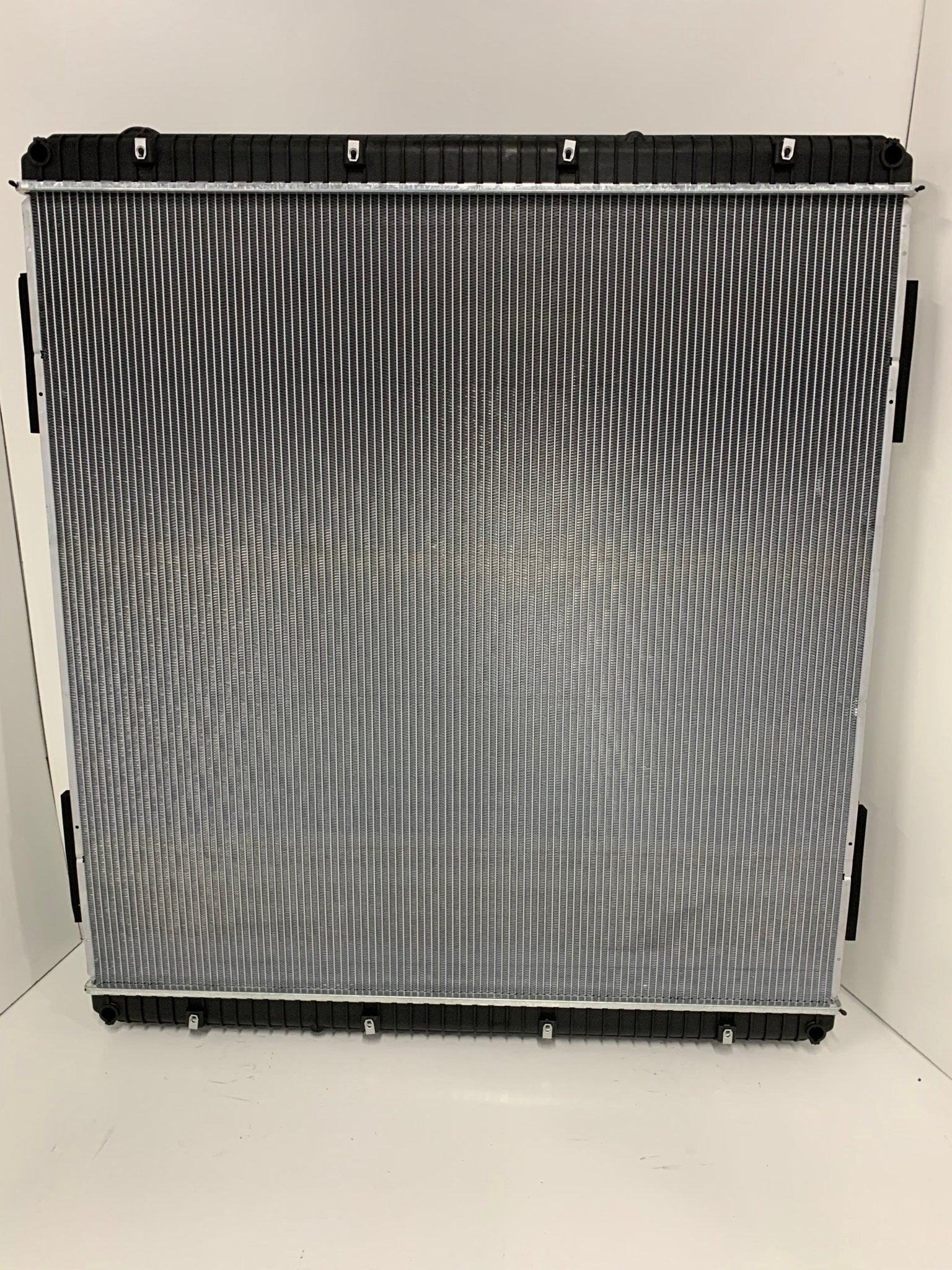 Freightliner W115, Coronado Radiator # 601141 - Radiator Supply House