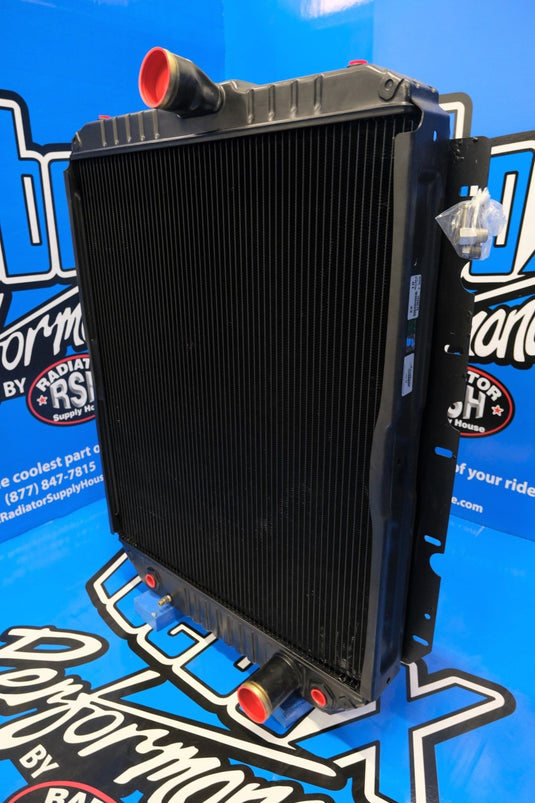 International 2300, 3000, 3600, 3800, 4900 Radiator # 603017 – Radiator ...