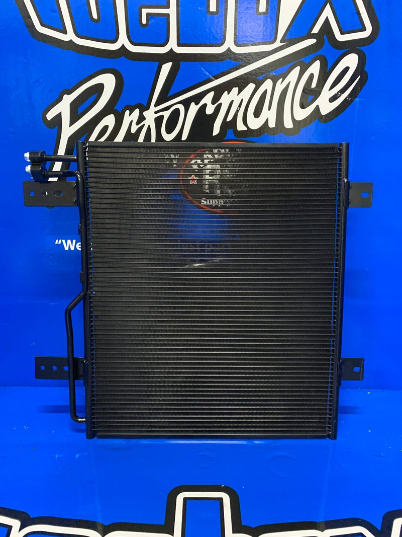 Load image into Gallery viewer, International 4300,F650,F750,4200,4300,4400 AC Condenser # 603829 - Radiator Supply House
