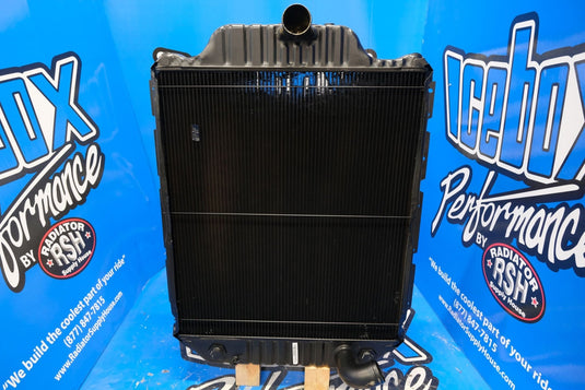 International 4900 Radiator 