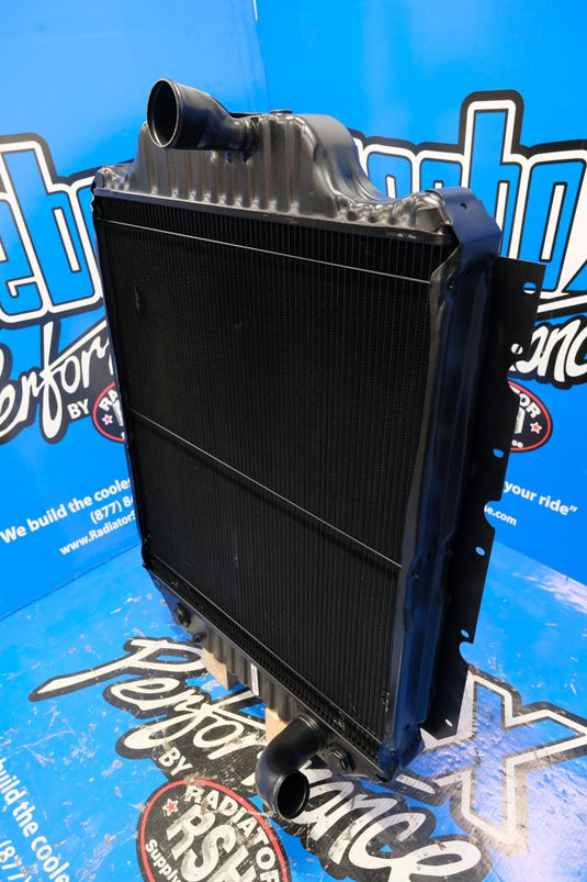 International 4900 Radiator