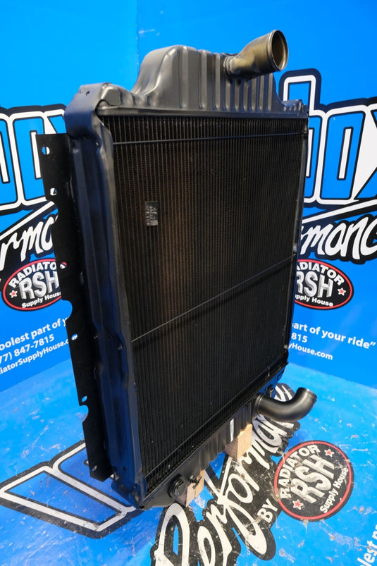 International 4900 Radiator 