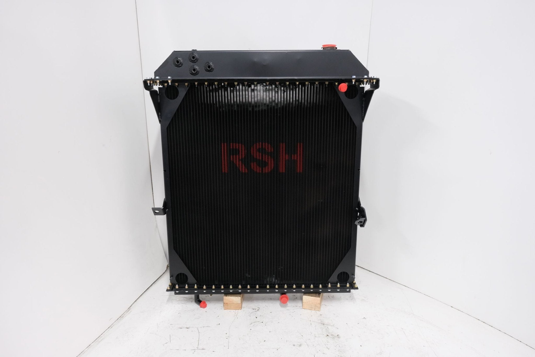 International 9370 Radiator # 603080