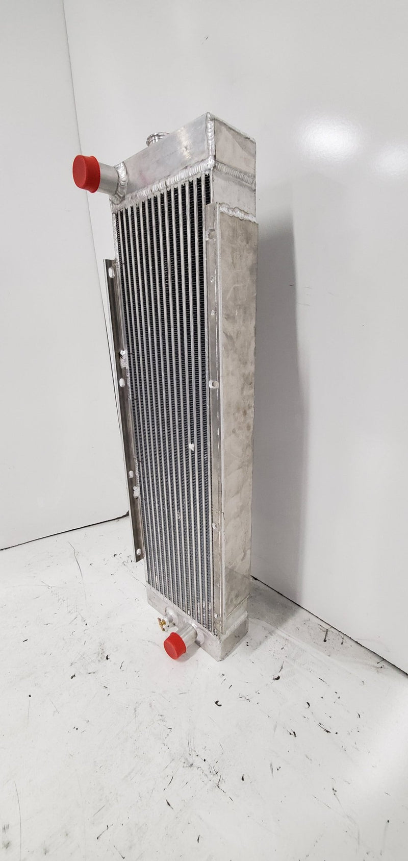 Load image into Gallery viewer, John Deere 650H Radiator # 870199 - Radiator Supply House
