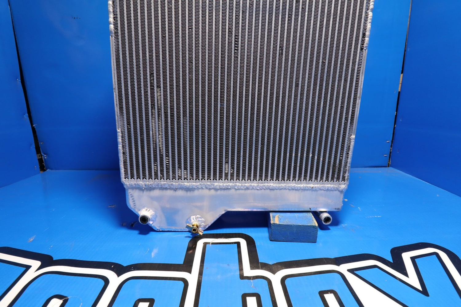 John Deere 544J, 622J, 444J Radiator # 870030 – Radiator Supply House