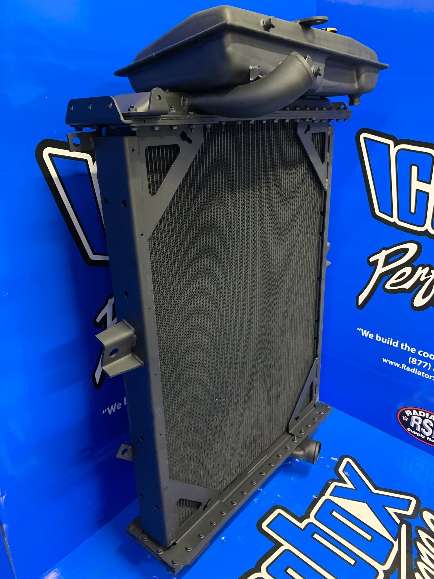 Kenworth T-600, T-800 Radiator # 604024 – Radiator Supply House