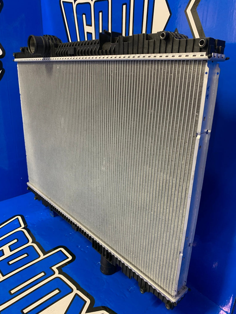 Load image into Gallery viewer, Kenworth T200, T300, T170, 270, 370 Radiator # 604078 - Radiator Supply House
