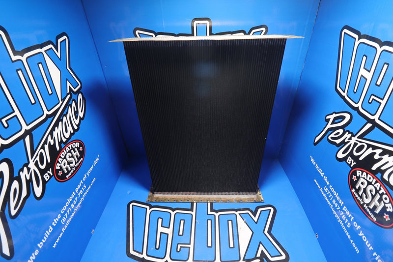Load image into Gallery viewer, Kenworth T600, T800, W900 Radiator Core # 604213 - Radiator Supply House
