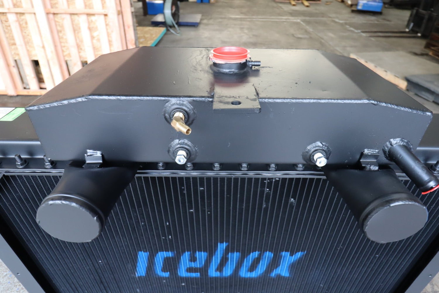 Kenworth W900 A/B Radiator # 604111 – Radiator Supply House