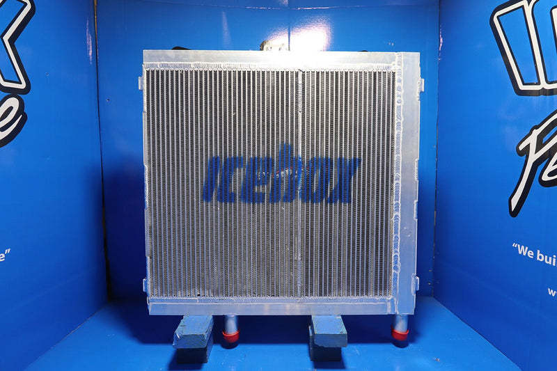 Load image into Gallery viewer, Linkbelt LS-2800A Oil Cooler # 890633 - Radiator Supply House
