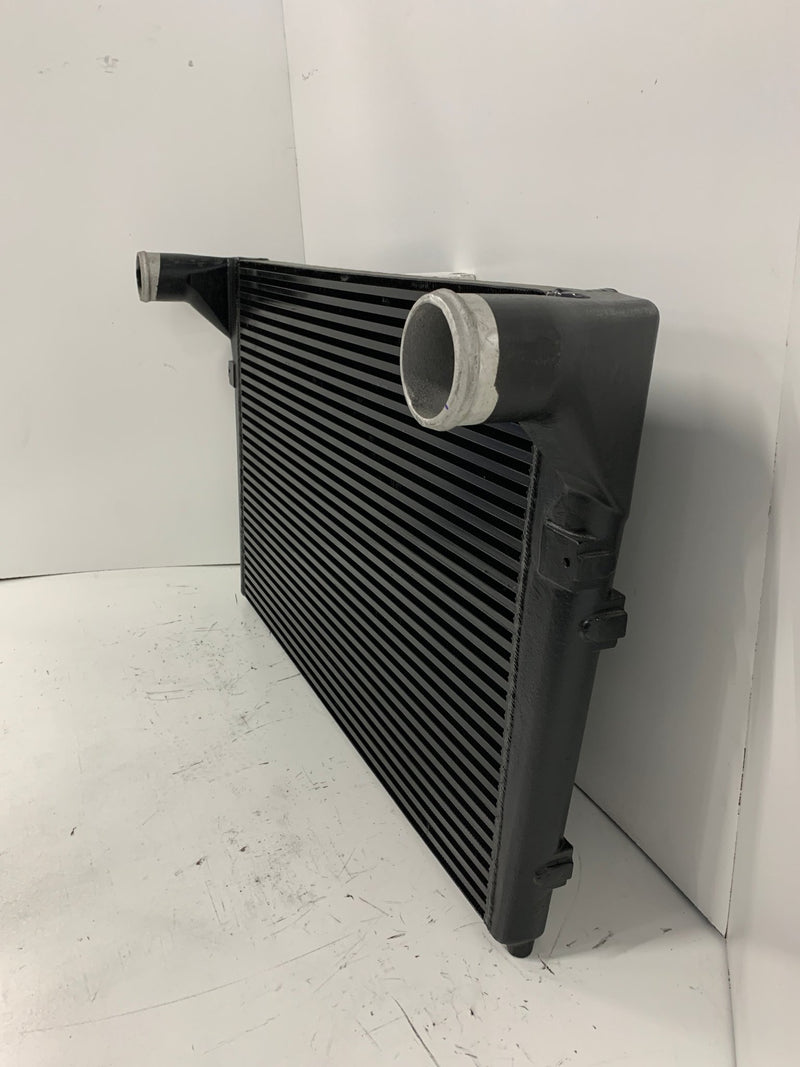 Load image into Gallery viewer, Mack Ch Charge Air Cooler # 605079 - Radiator Supply House
