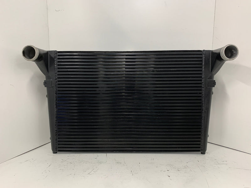 Load image into Gallery viewer, Mack Ch Charge Air Cooler # 605079 - Radiator Supply House
