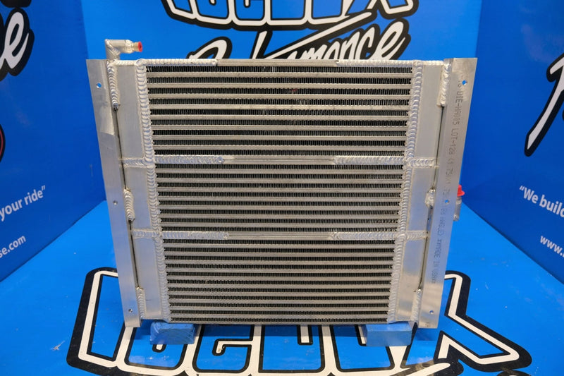 Load image into Gallery viewer, New Holland 9030V, 9030E Oil Cooler # 910035 - Radiator Supply House
