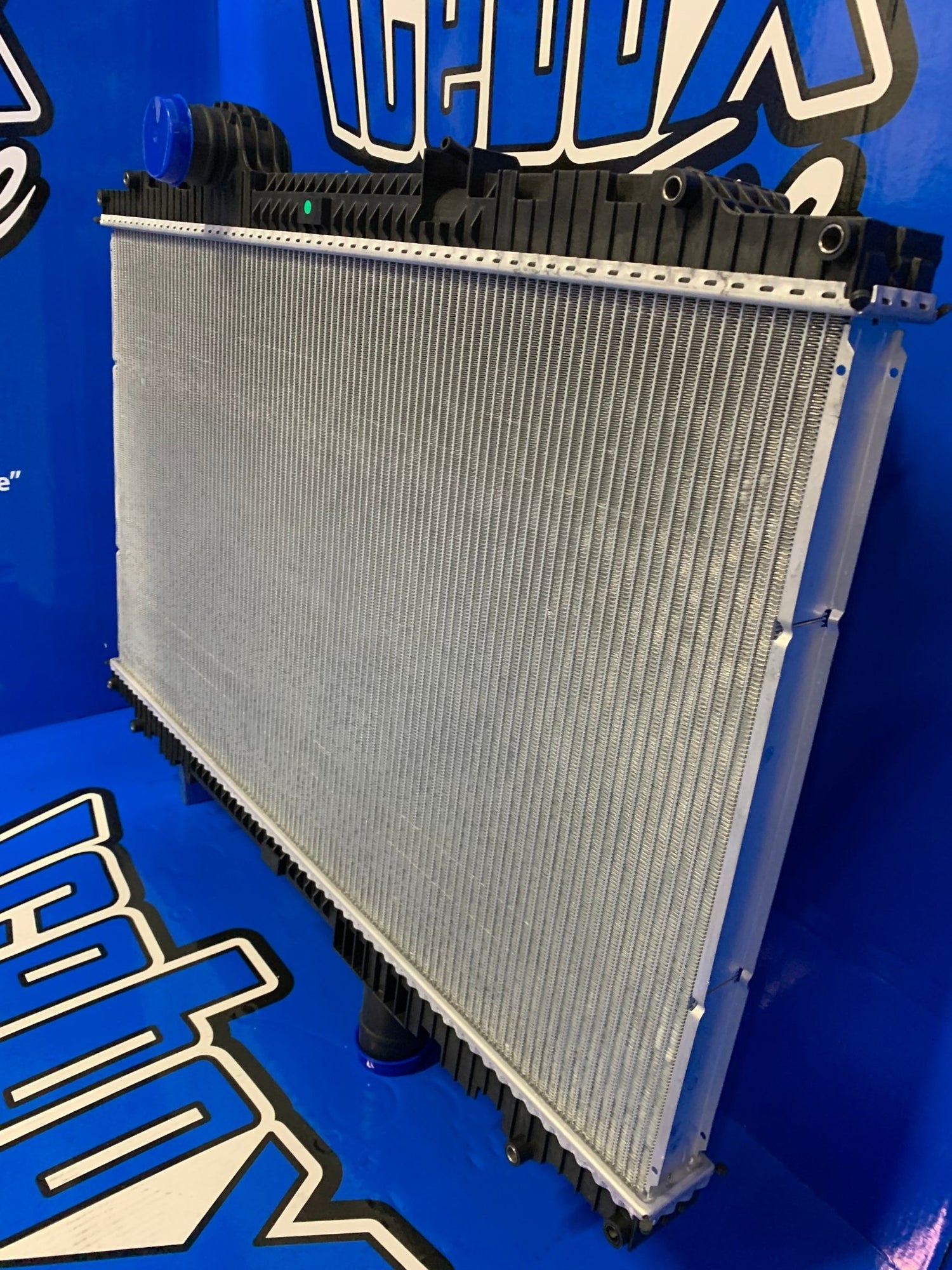 3336103 Radiator Peterbilt 335 / 340 / T-300 Radiator # 606073 – Radiator Supply House