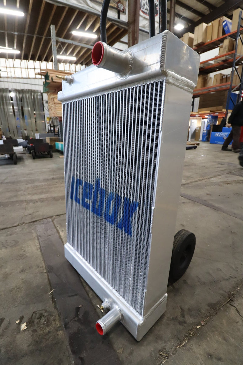 Load image into Gallery viewer, Titan 948H Radiator # 890490 - Radiator Supply House
