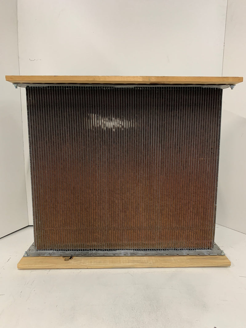 Load image into Gallery viewer, Western Star Radiator Core # 608076 - Radiator Supply House
